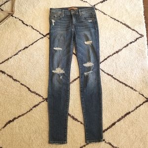 Joe's Jean's Distressed Icon Skinny Jean's 26